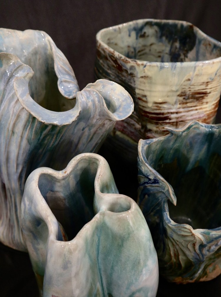 Sculpture, stoneware and porcelain