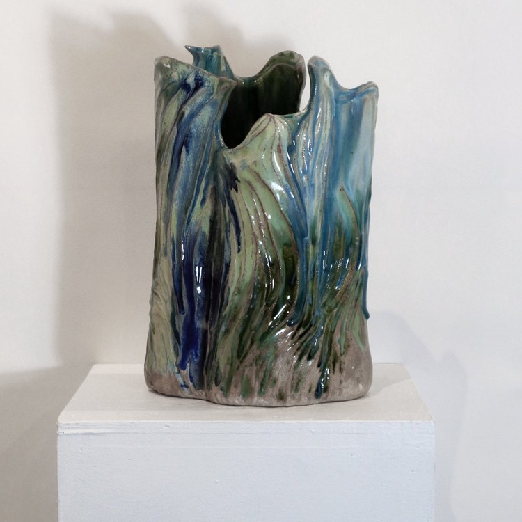 Sculpture, stoneware and porcelain