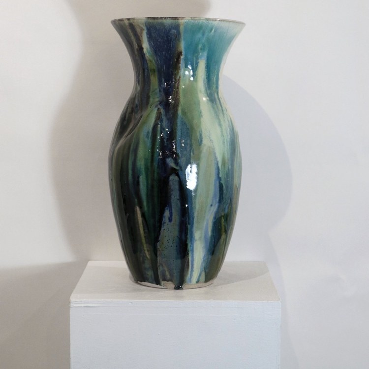 Sculpture, stoneware and porcelain