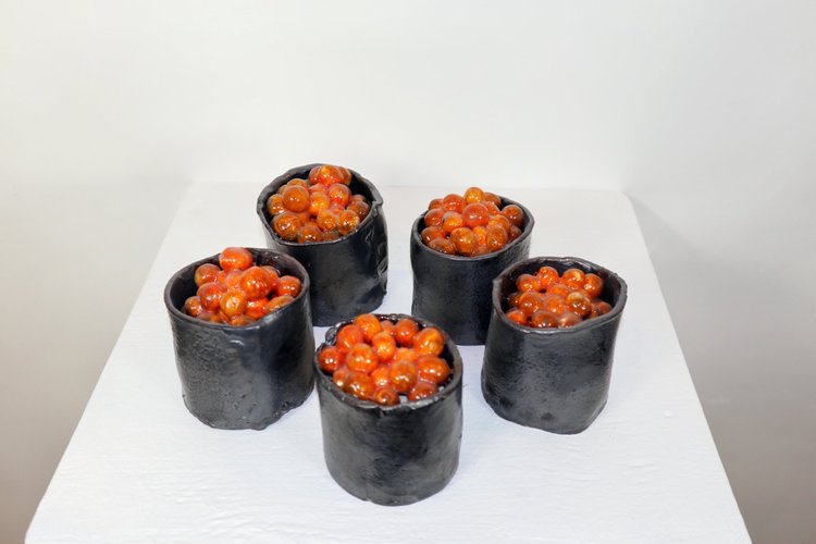 Sushi, porcelain