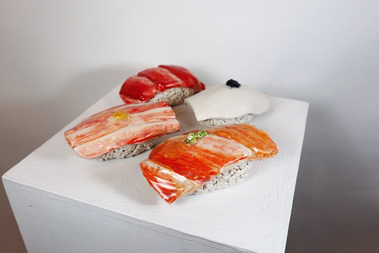 Sushi, porcelain